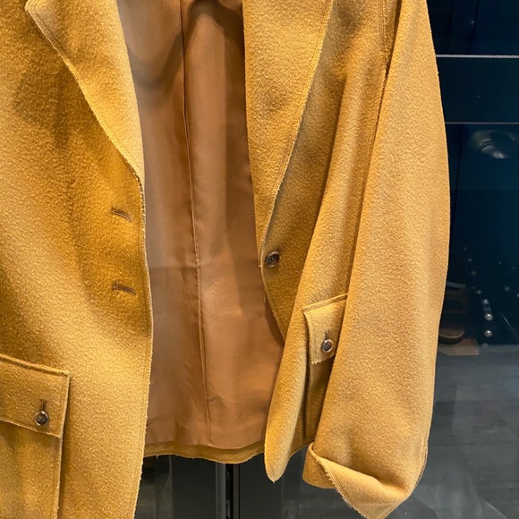 Jacket - Picture 2 of 6